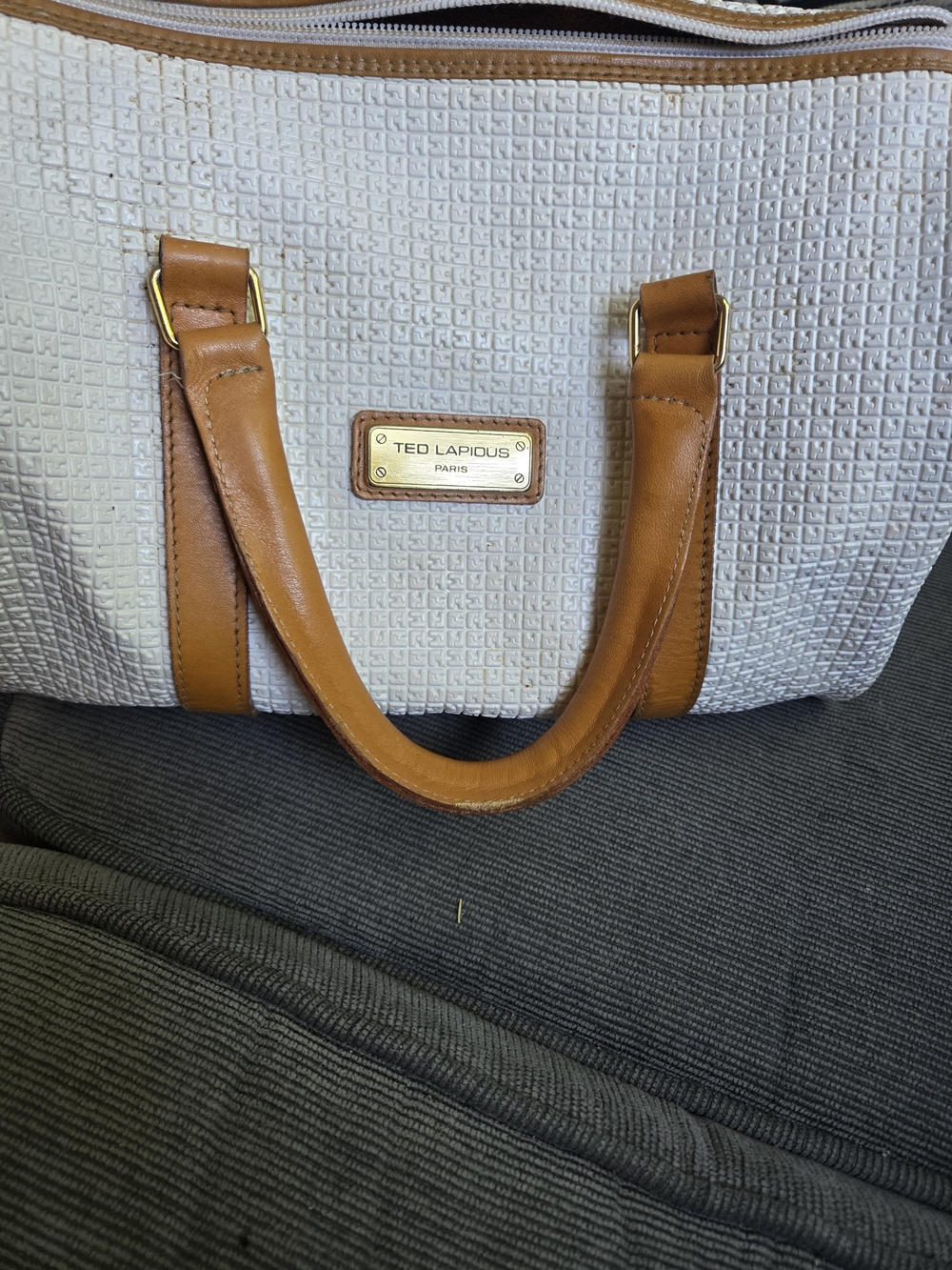 Ted Lapidus Paris Two-Tone White & Tan Tote - Picture 2 of 10